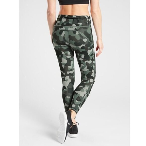 Athleta‎ Lightning Camo Leggings - Picture 9 of 9